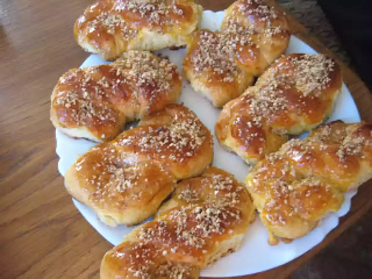 SFINTISORI MOLDOVENESTI (MUCENICI) - poza 4