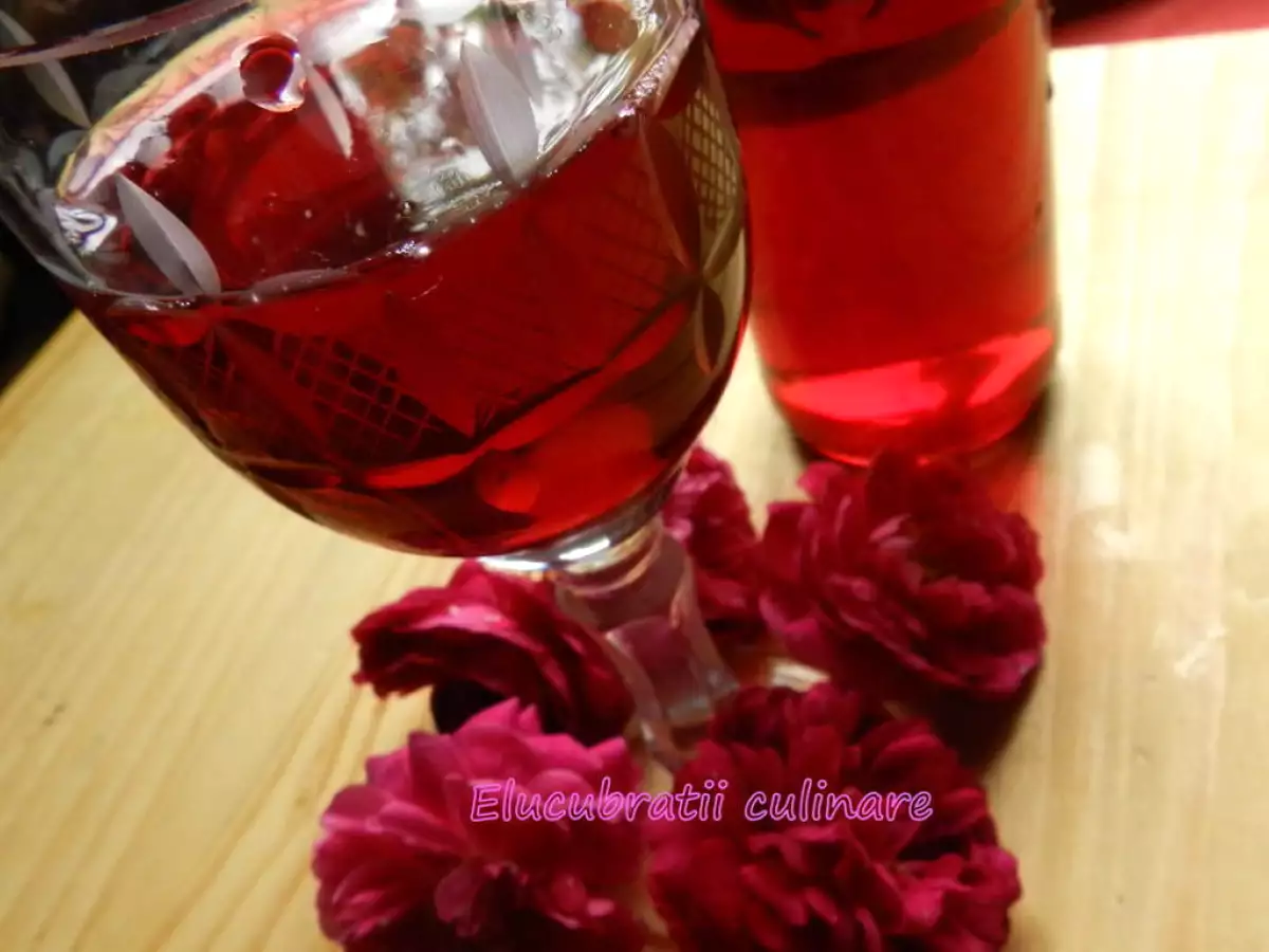 Sirop de trandafiri - poza 2