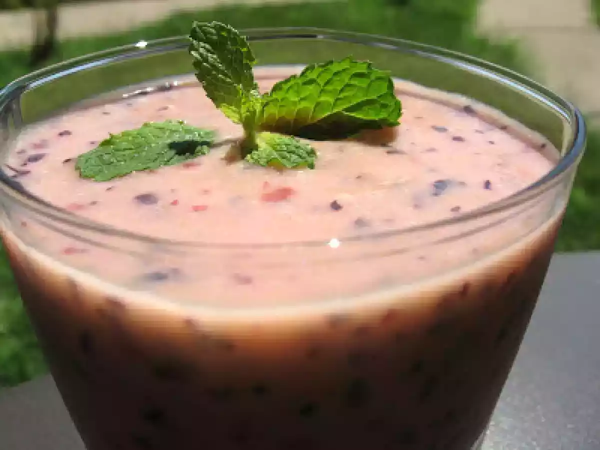 Smoothie cu piersici si afine - poza 2