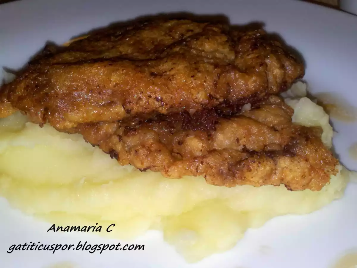 Snitel De Vita Cu Piure De Cartofi - poza 4