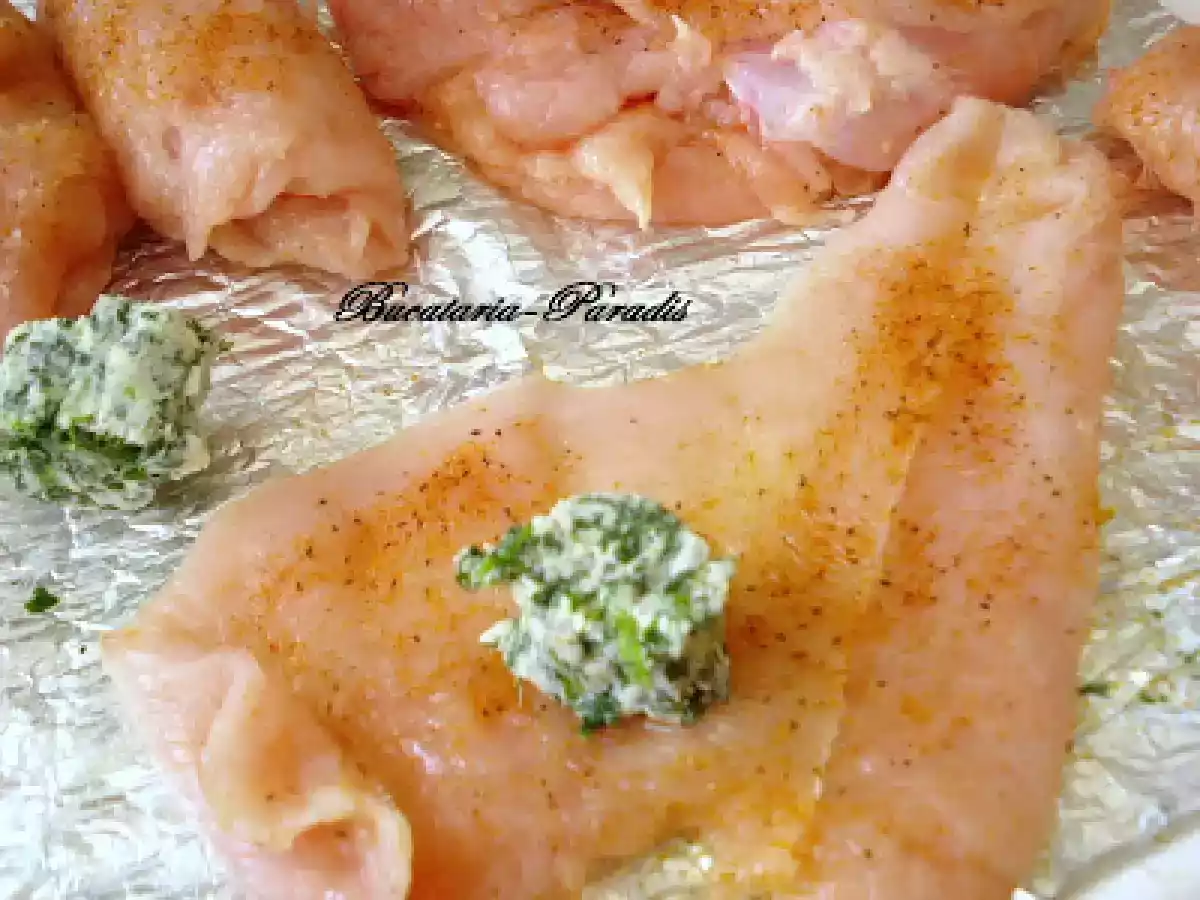 Snitel Kievskaia de pui cu cartofi prajiti la cuptor. - poza 7