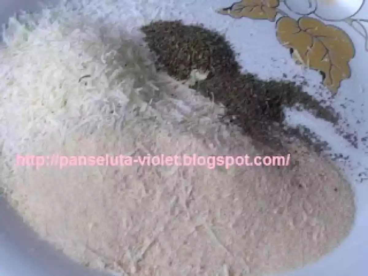 Snitzelul Gabrielei cu ierburi si sos mozzarella - poza 2