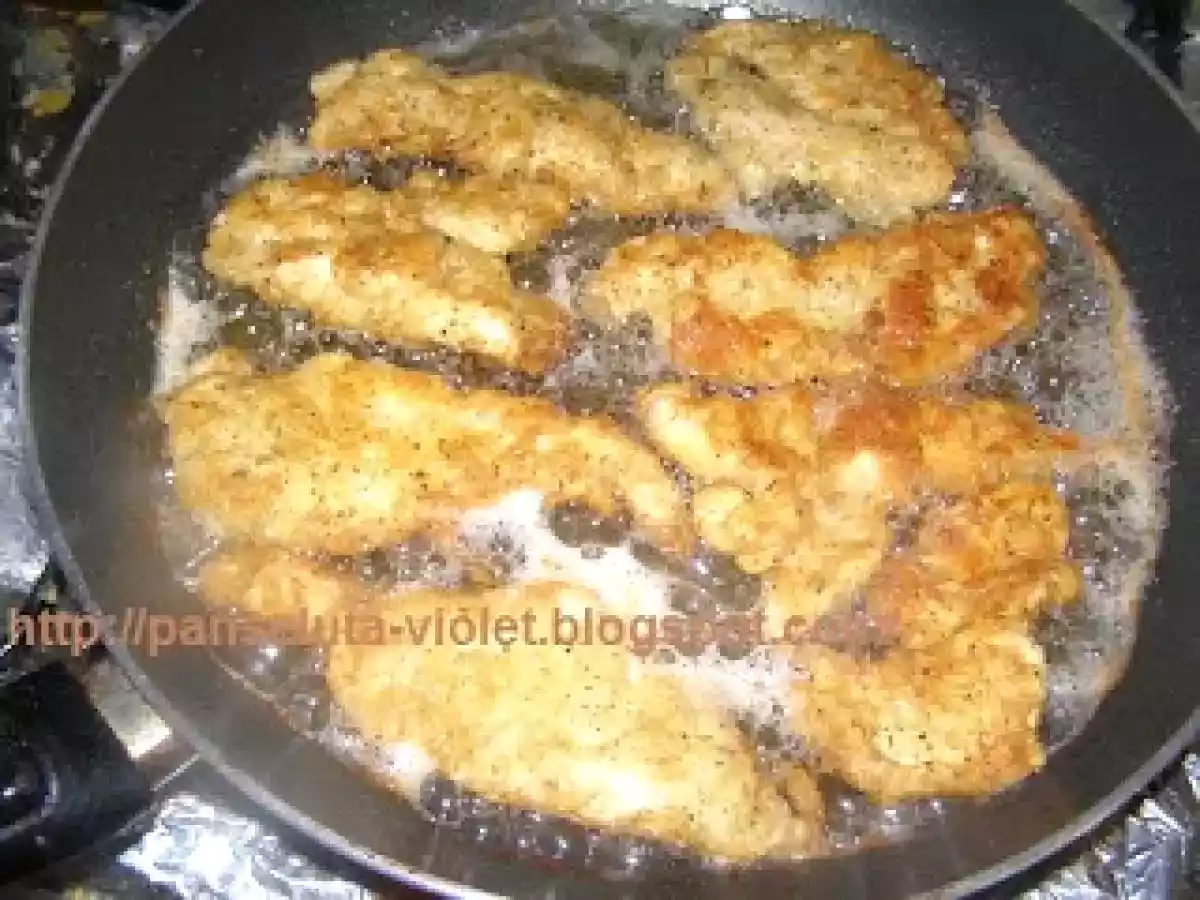 Snitzelul Gabrielei cu ierburi si sos mozzarella - poza 7