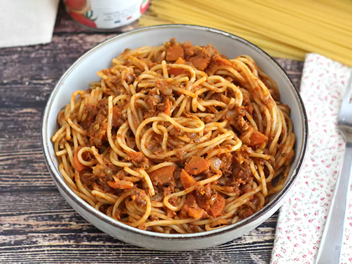 Sos Bolognez vegetarian pentru spaghete - poza 3