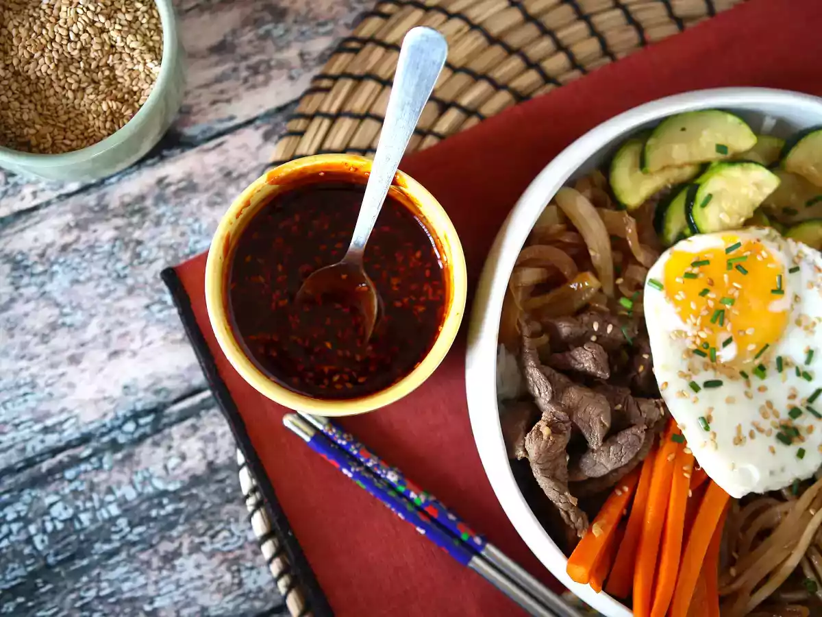 Sos coreean picant Gochujang pentru Bibimbap