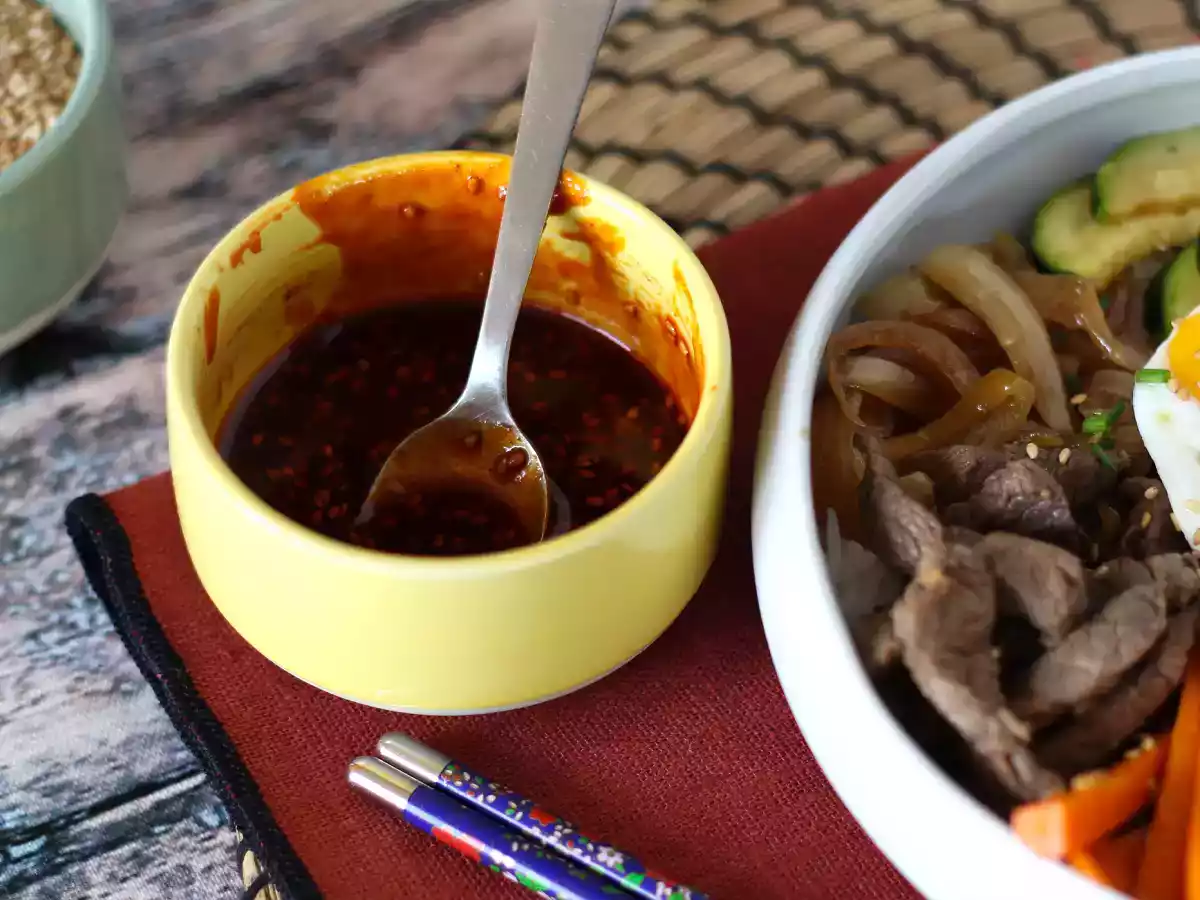 Sos coreean picant Gochujang pentru Bibimbap - poza 4