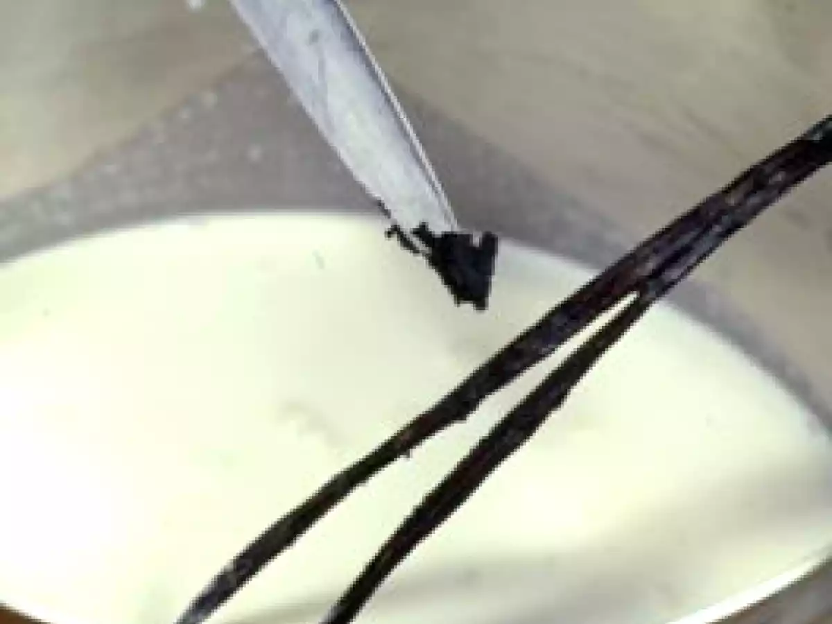 Sos crema englezesc (souce anglaise)