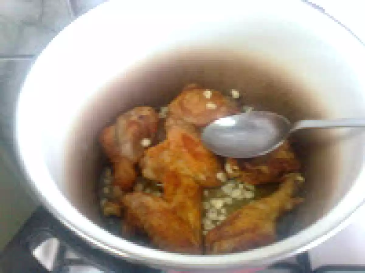 SOS DE PUI CU MASLINE SI CIUPERCI - poza 3