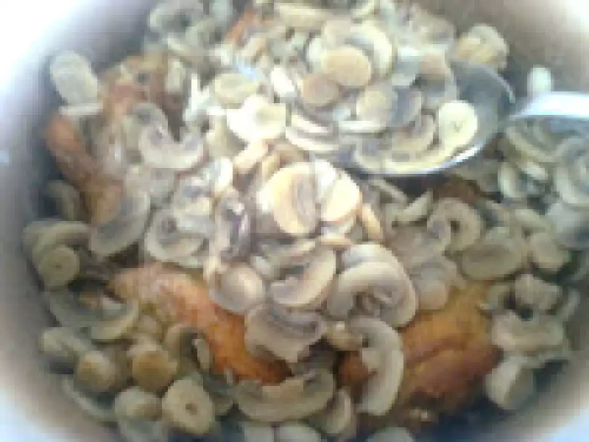 SOS DE PUI CU MASLINE SI CIUPERCI - poza 4