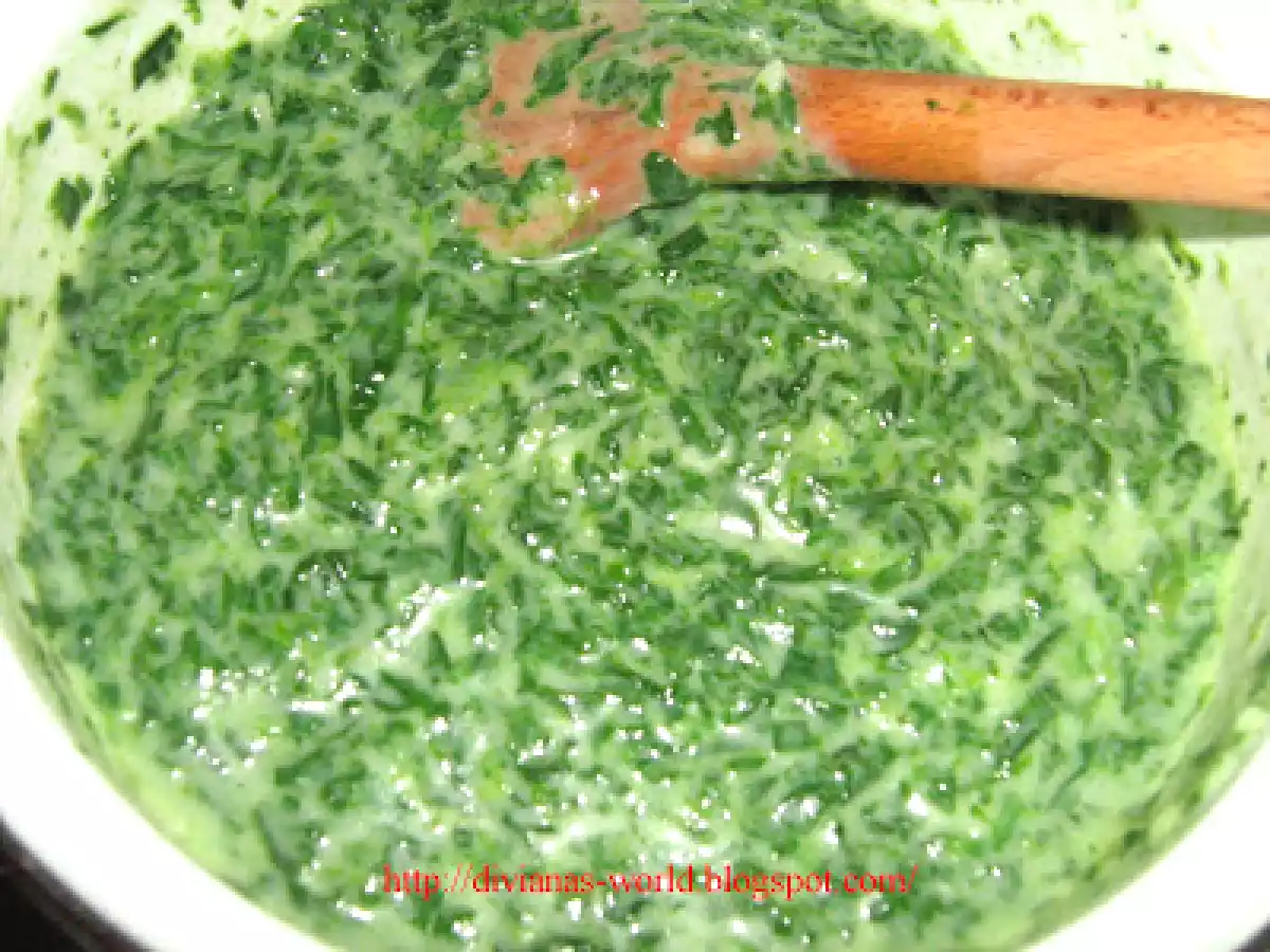 SOS DE SPANAC CU OCHIURI DE OUA - poza 5