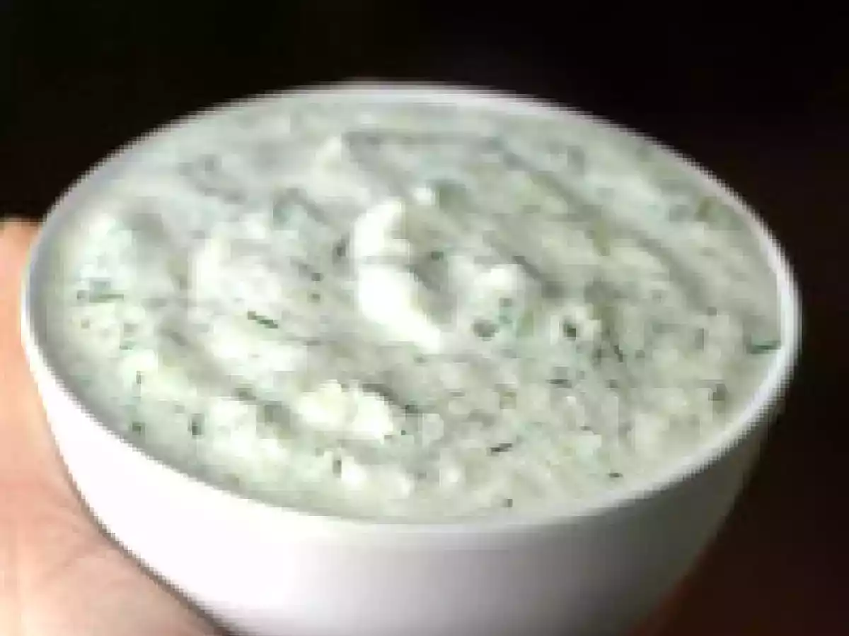 Sos tzatziki