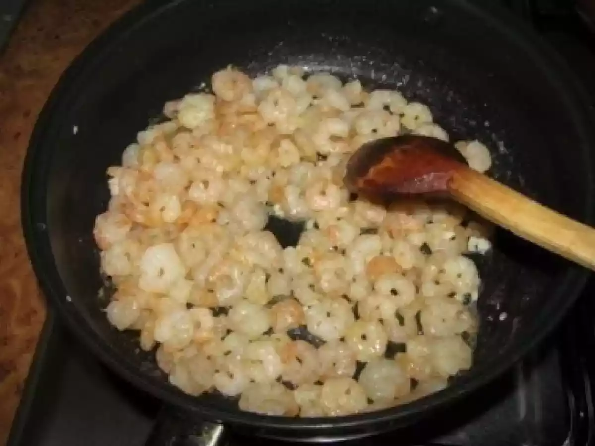 Sote de creveti cu orez auriu - poza 6