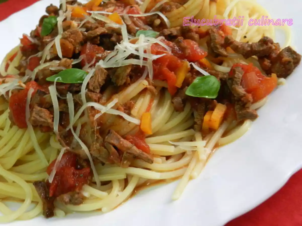Spaghete Bolognese