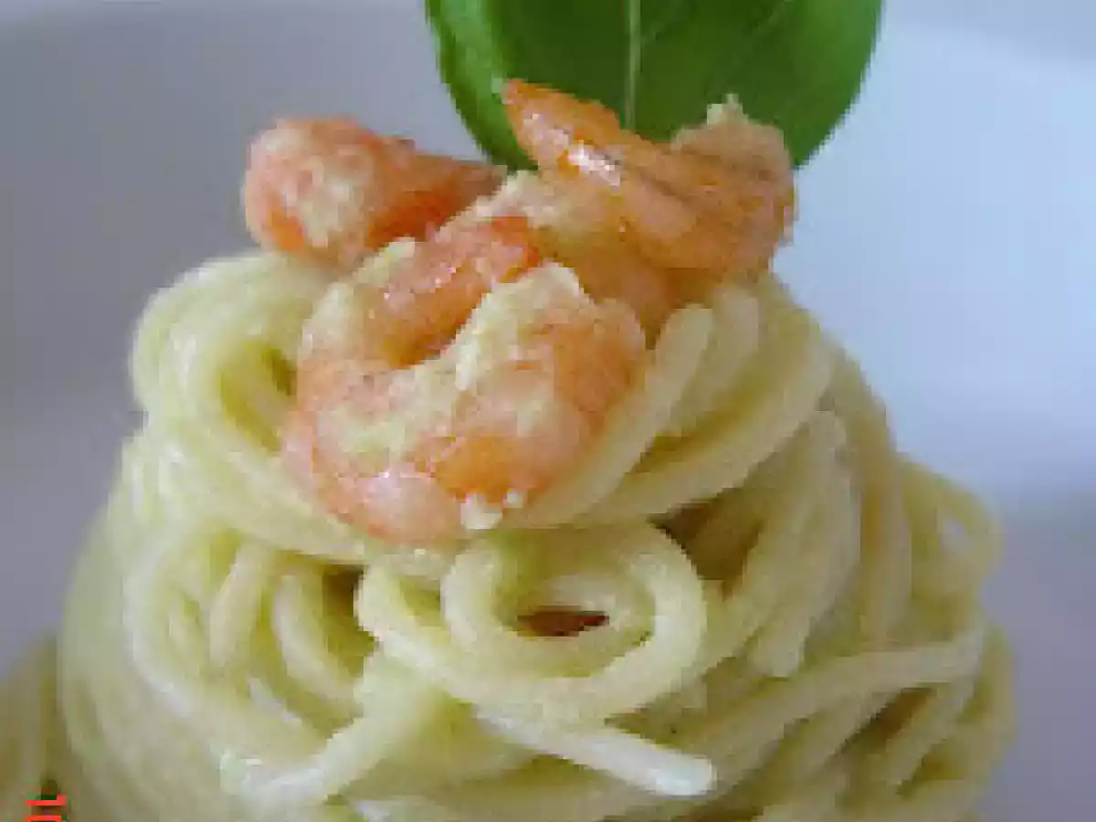 Spaghete cu avocado si creveti - poza 3