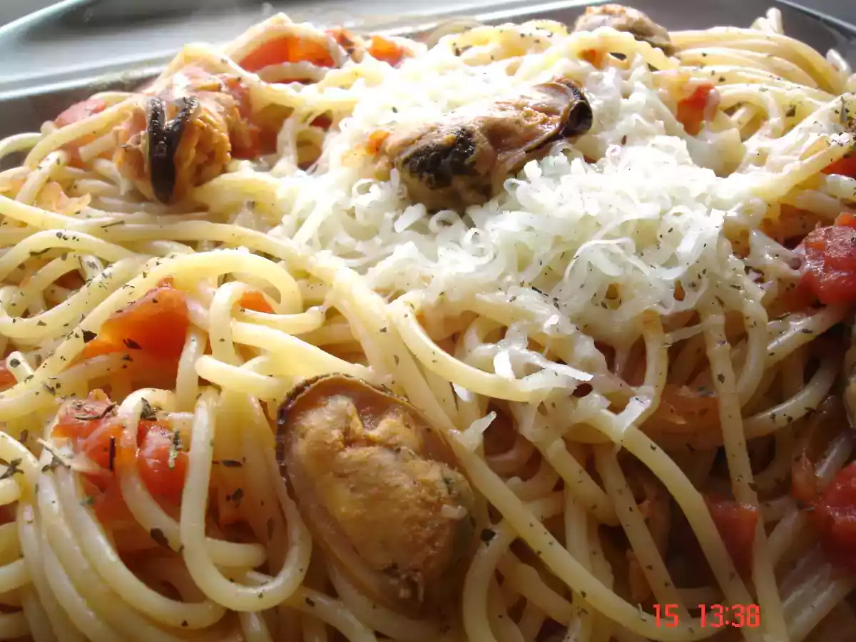 Spaghete cu carne de scoici - poza 3