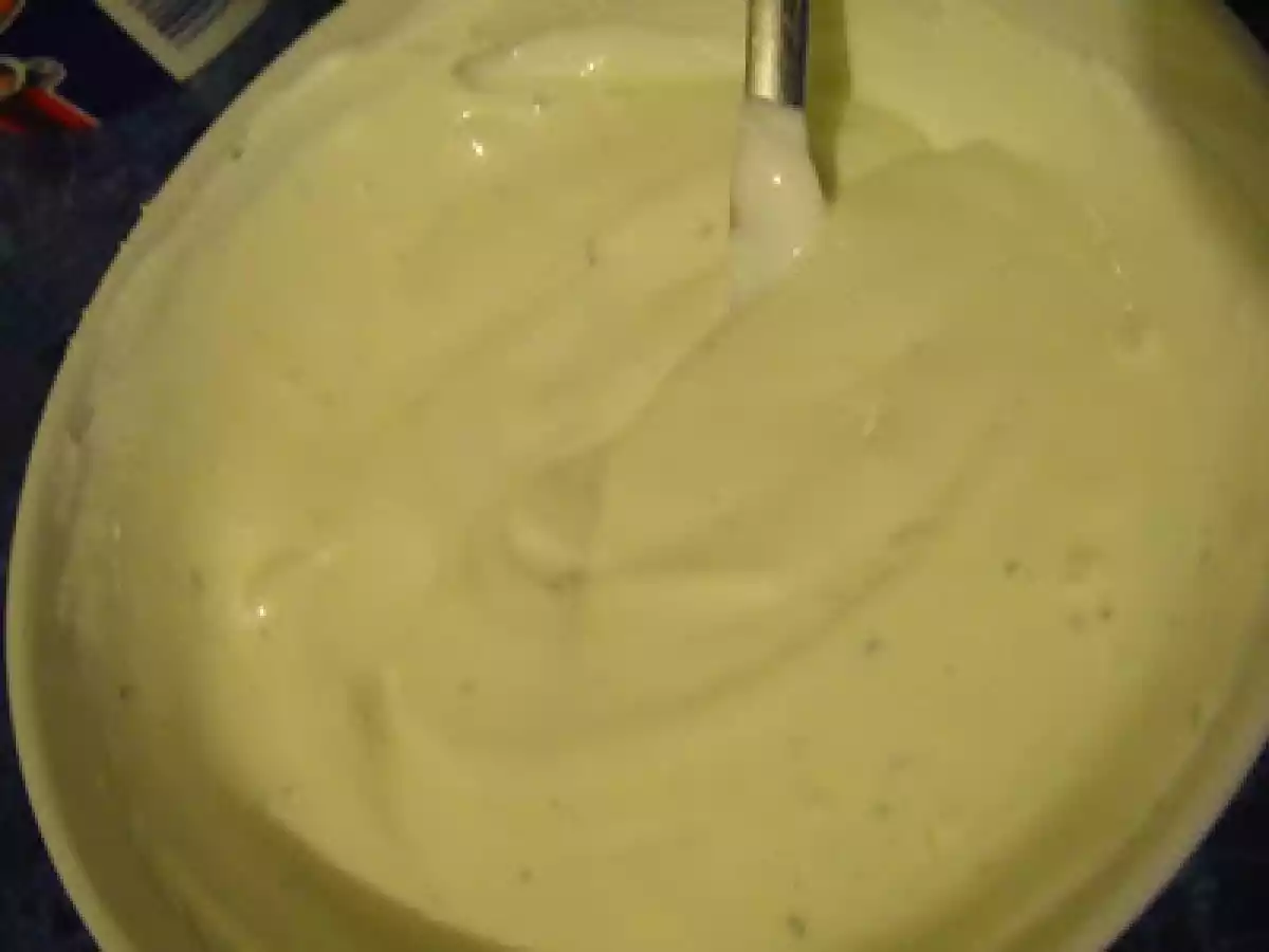 Spaghete cu sos alb si carne de pui - poza 4