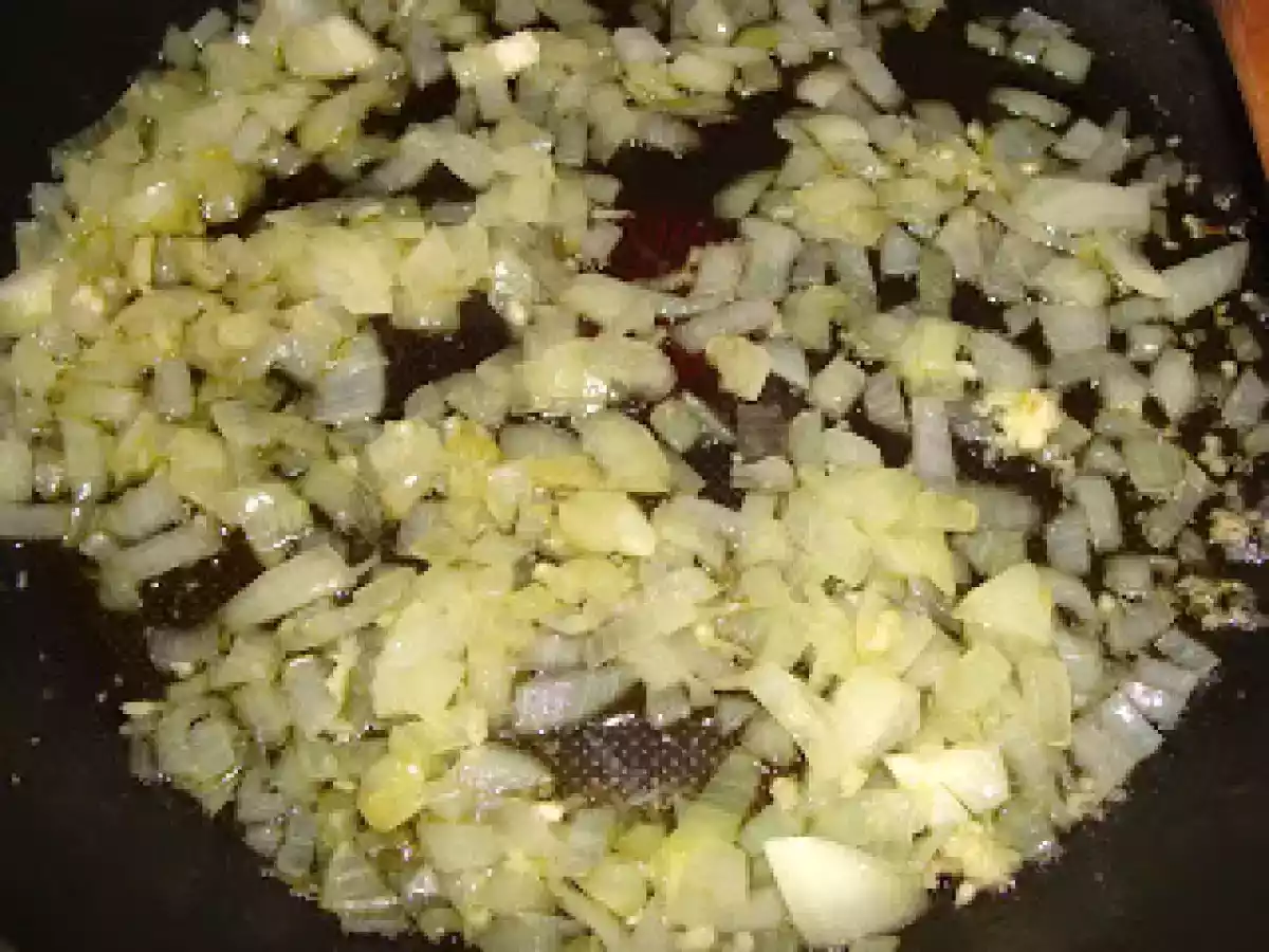 Spaghete cu sos de rosii - poza 4