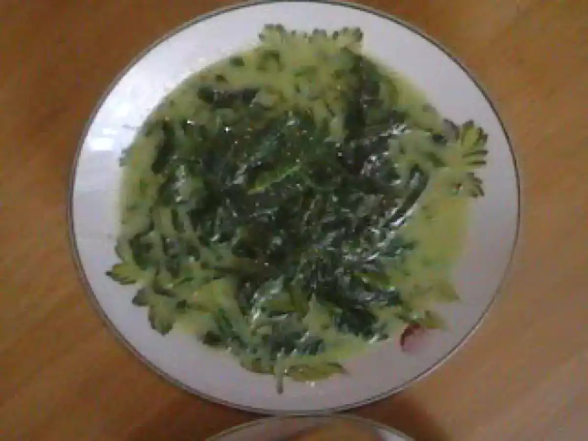 Spanac cu lapte si usturoi