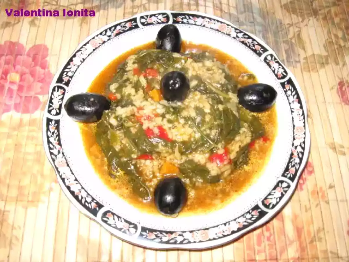 SPANAC CU OREZ SI MASLINE - poza 2