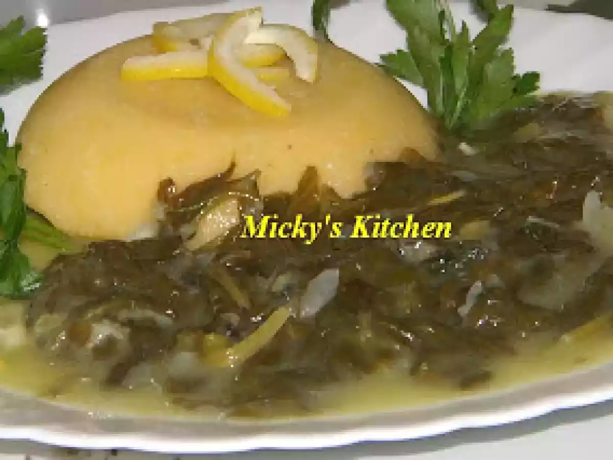 Spanac cu sos de lamaie