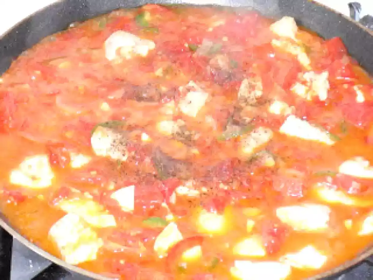 SPIRALE CU PIEPT DE PUI SI SOS DE LEGUME - poza 4