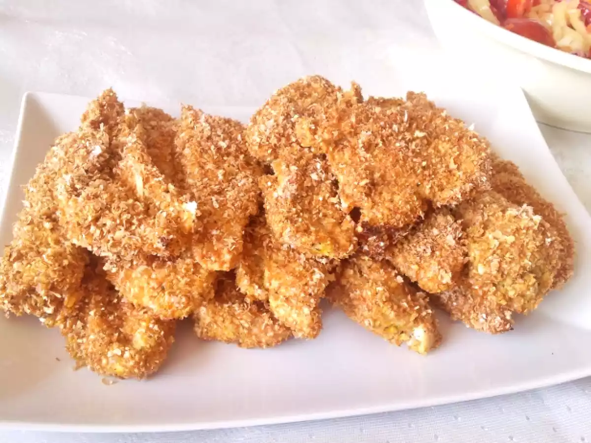 Strips piept de pui cu tarate si iaurt la cuptor-dieta dukan