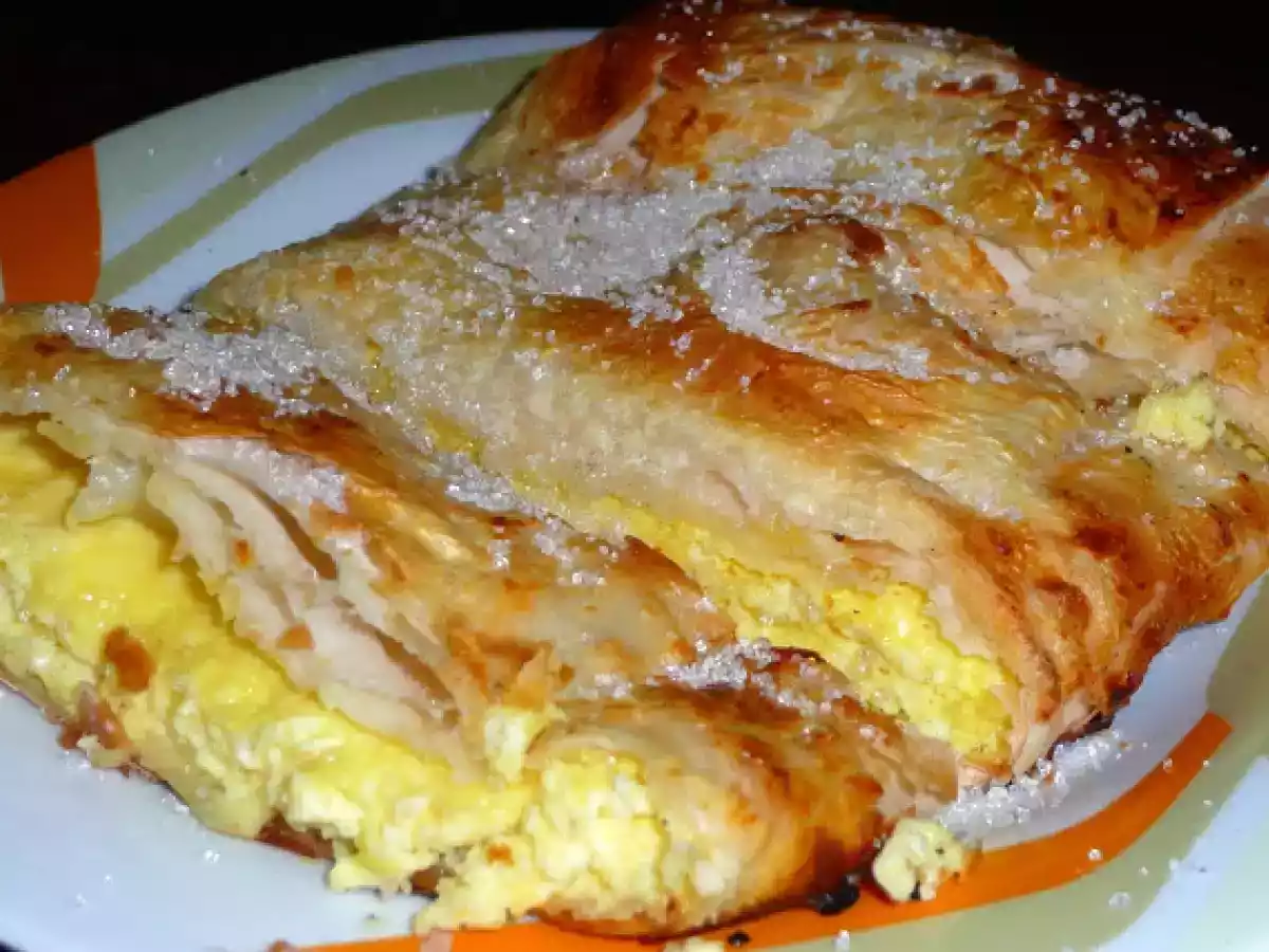 Strudel cu branza dulce