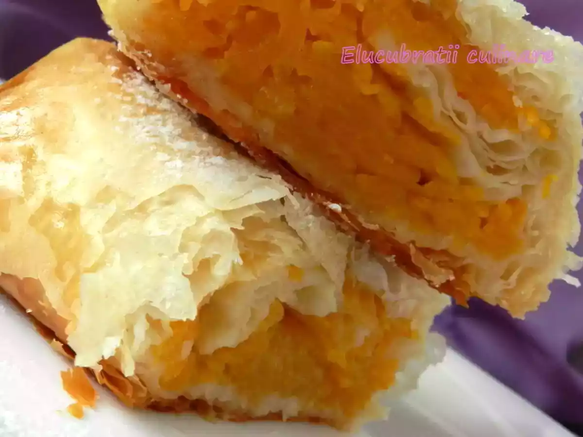 ȘTRUDEL CU DOVLEAC - poza 3