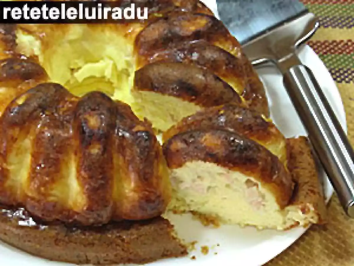 Sufleu de cascaval cu sunca si curry