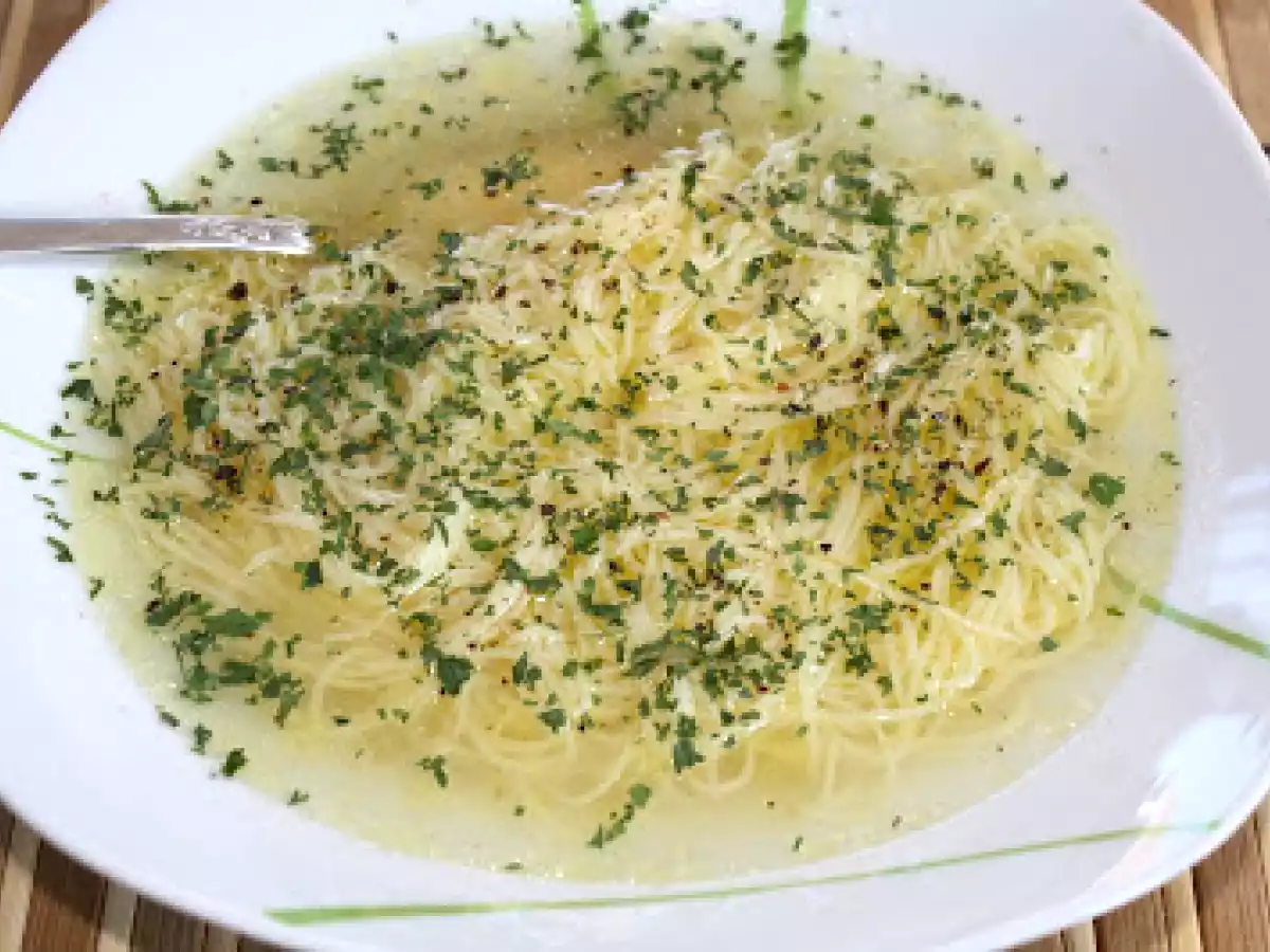 Supa clara de pui - poza 3