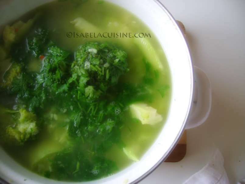 Supa-crema de broccoli si dovlecel - poza 8