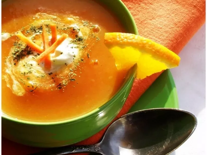 Supa crema de morcovi cu portocale