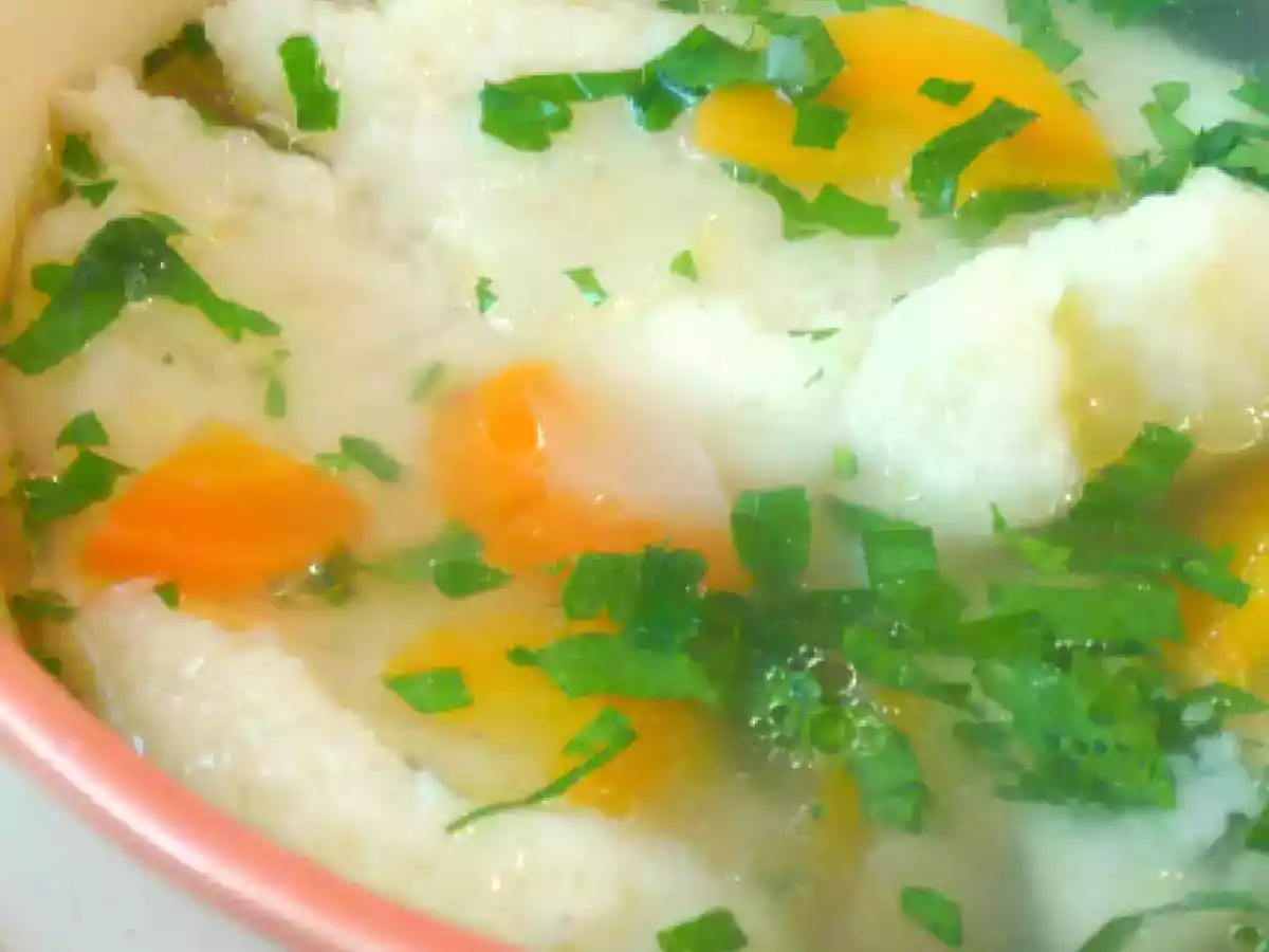 Supa de gaina cu galuste