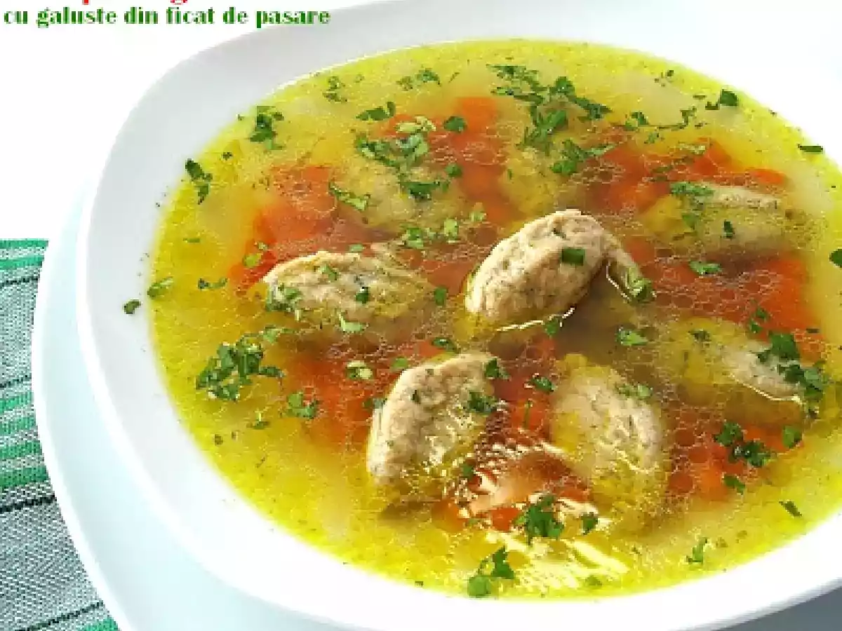 Supa de gaina cu galuste din ficat de pasare - poza 3