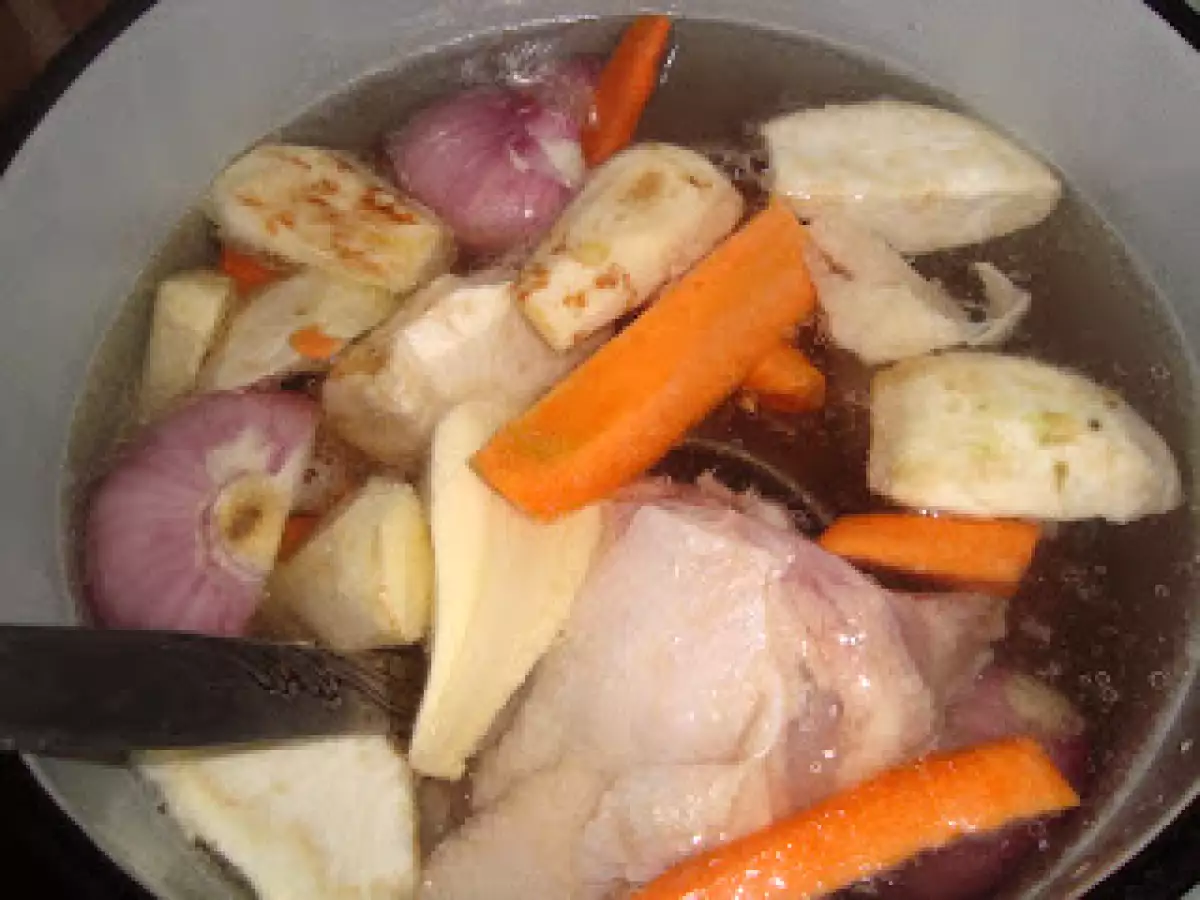 Supa de pui cu galuste - poza 3