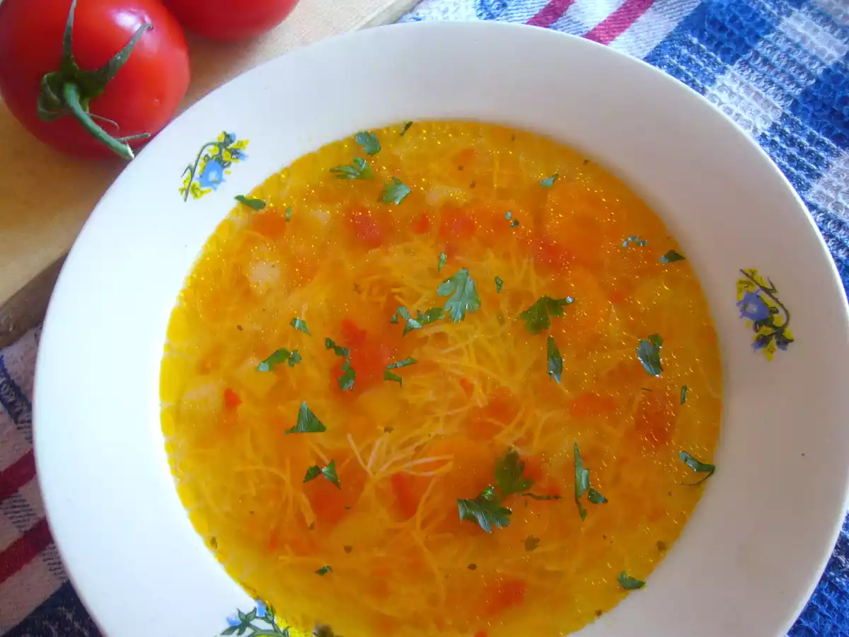 Supa de rosii cu taitei subtiri - poza 3