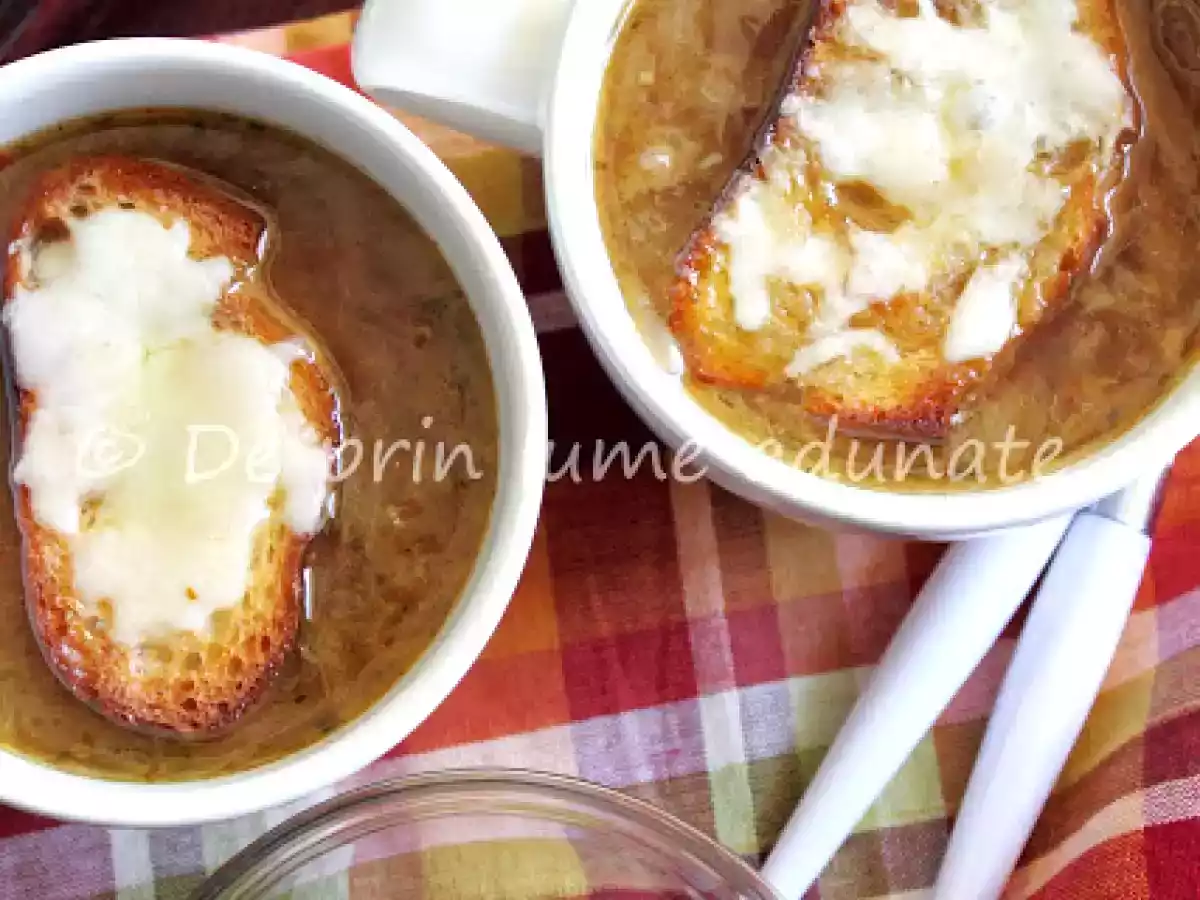Supa frantuzeasca de ceapa/ French onion soup - poza 2