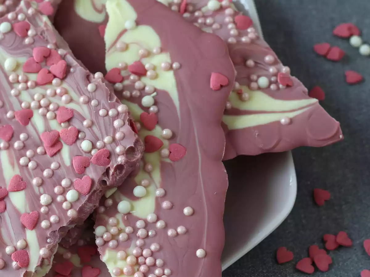 Tabletă de ciocolată personalizată, ideea de cadou last minute! - poza 6