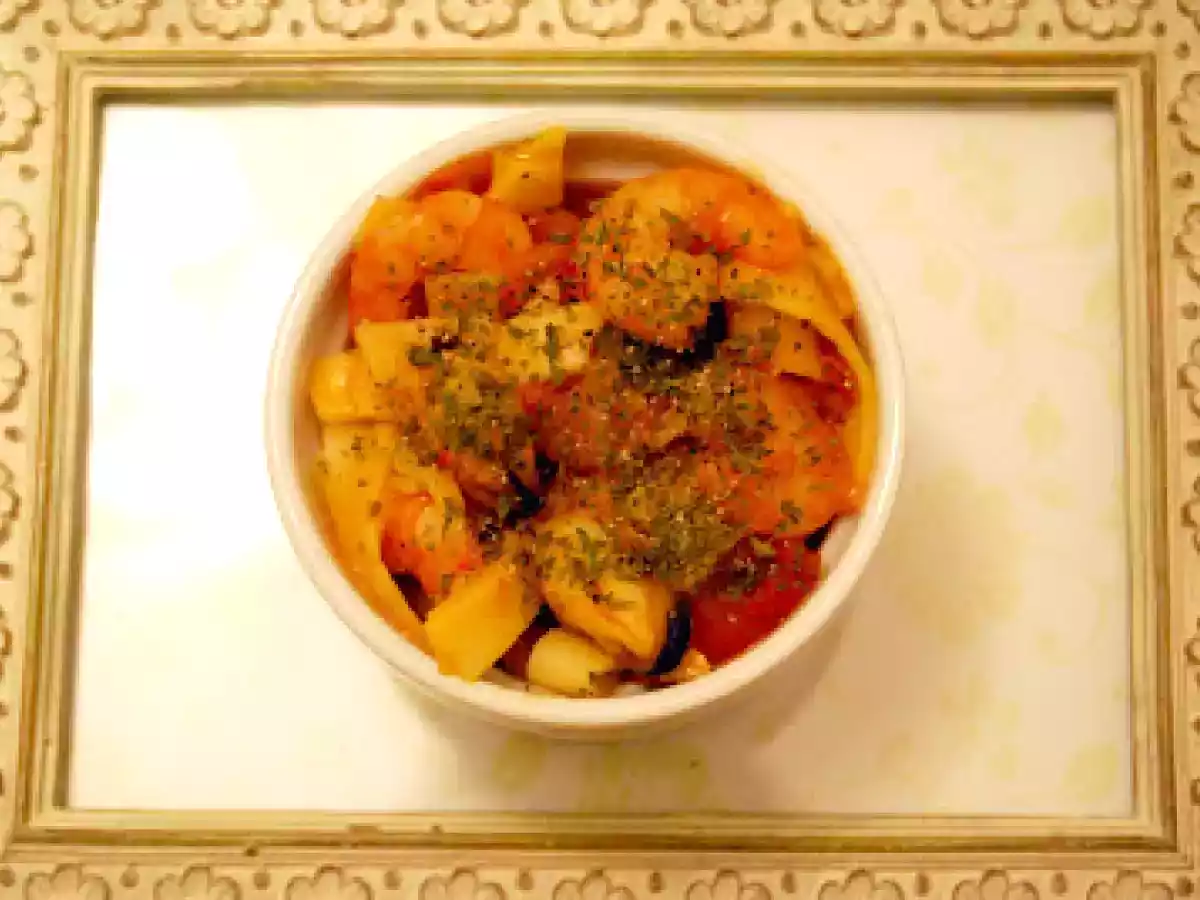 Tagliatelle cu creveti si scoici