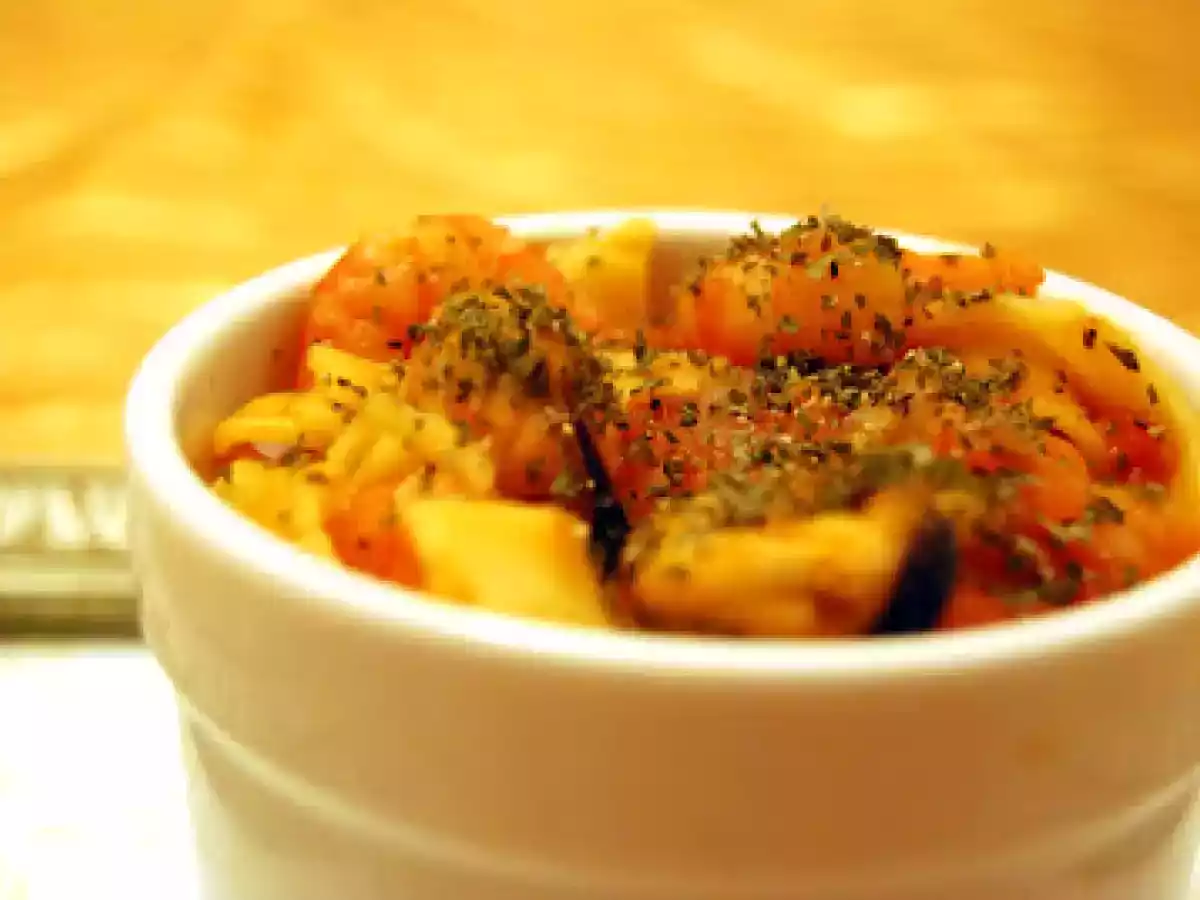 Tagliatelle cu creveti si scoici - poza 3