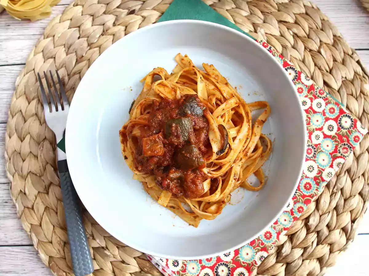 Tagliatelle cu ragout de dovlecei, un preparat vegetarian pe care toată lumea îl iubește - poza 3