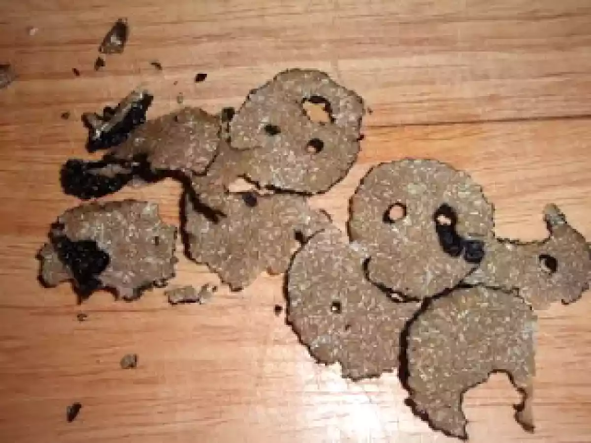 Tagliatelle cu sos cremos de ciuperci si trufe negre - poza 9