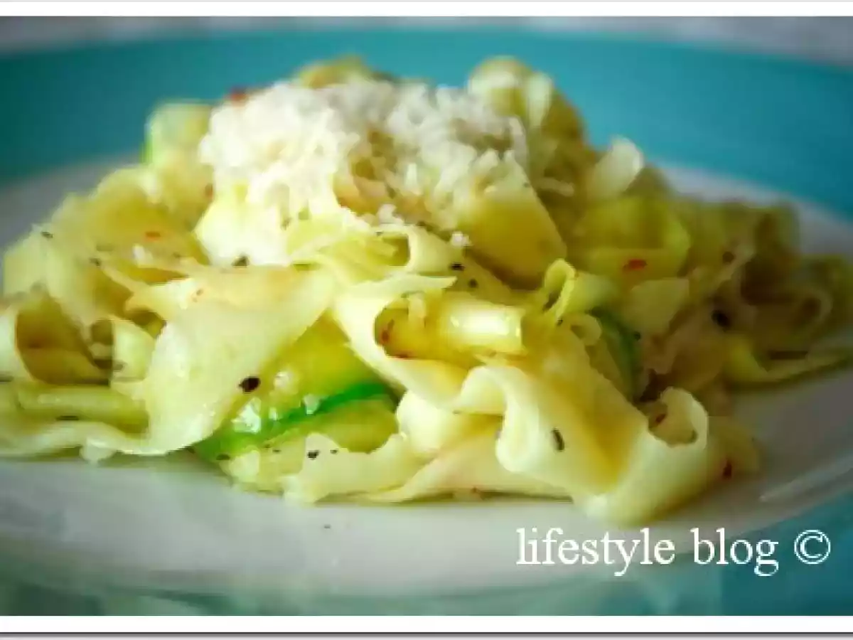 Tagliatelle din zucchini / Zucchini tagliatelle - poza 2