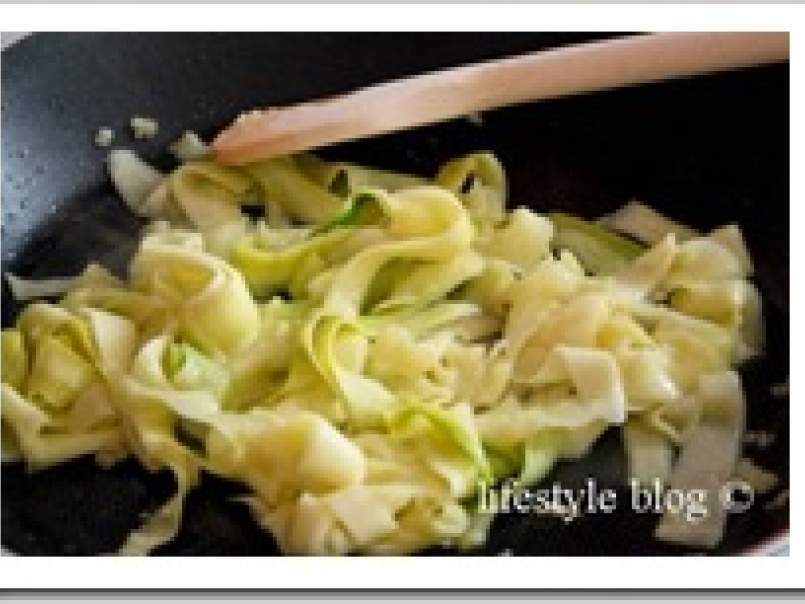 Tagliatelle din zucchini / Zucchini tagliatelle, poza 5