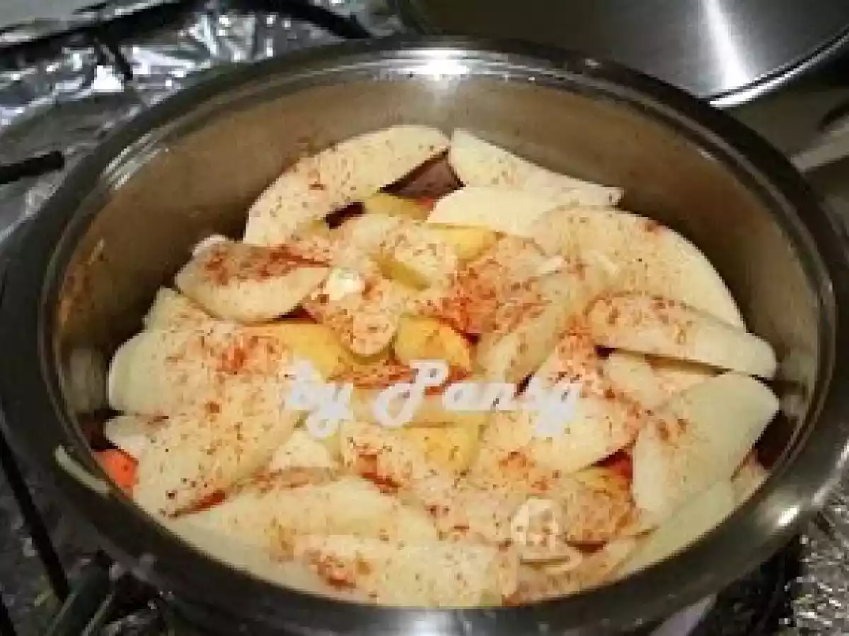 Tajine de pui cu legume si masline - poza 9