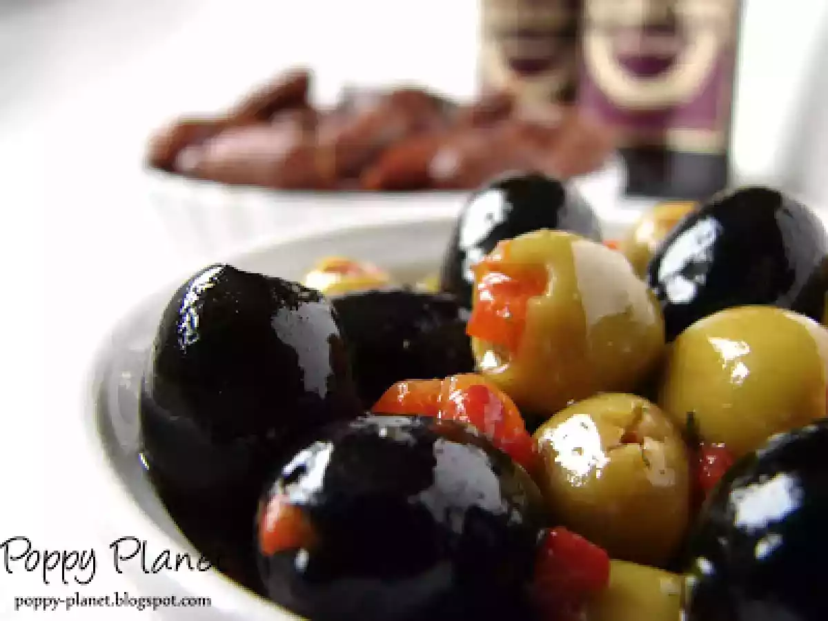Tapas: masline marinate - poza 3