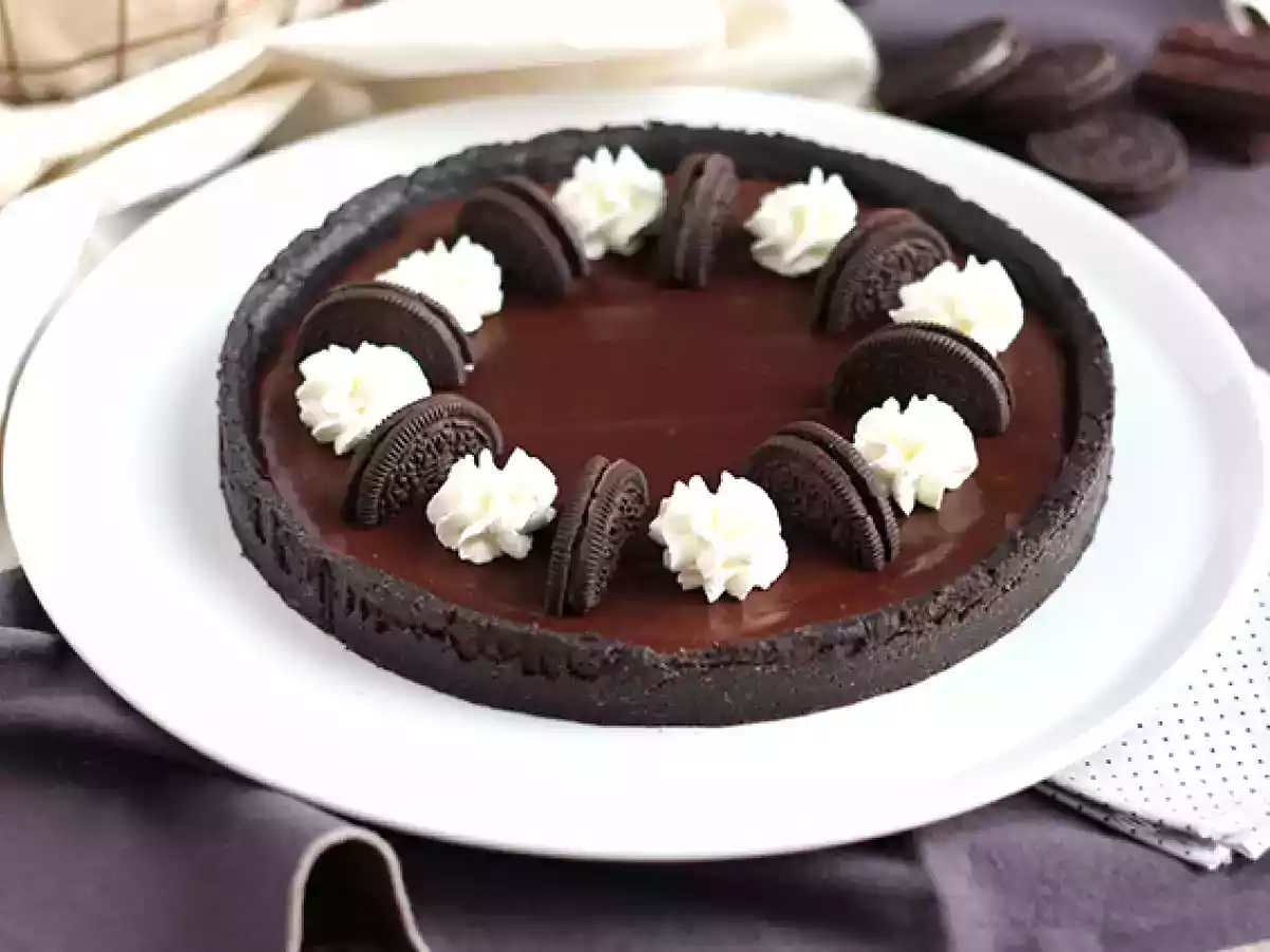 Tarta cu biscuiți Oreo și ciocolată fără coacere - poza 2