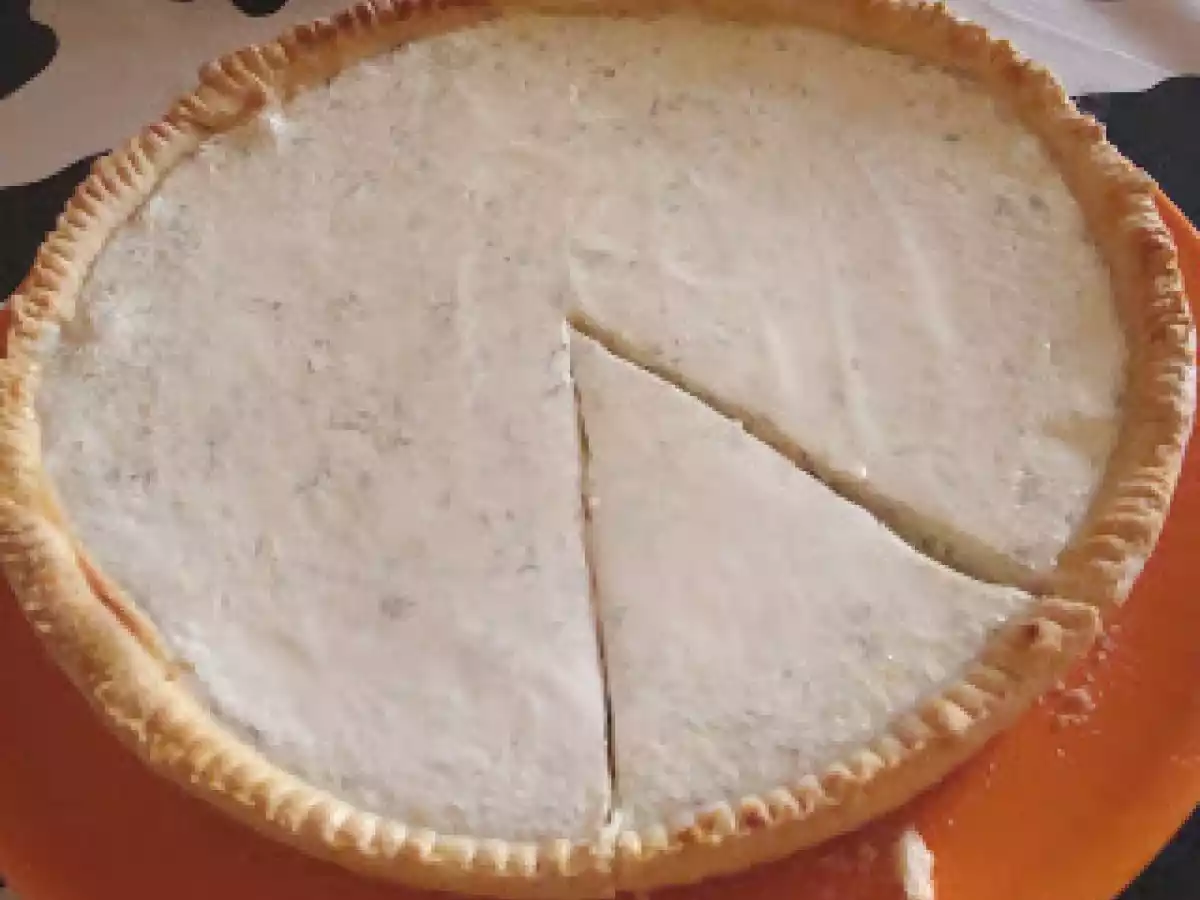 Tarta cu branza de vaci si marar - poza 9