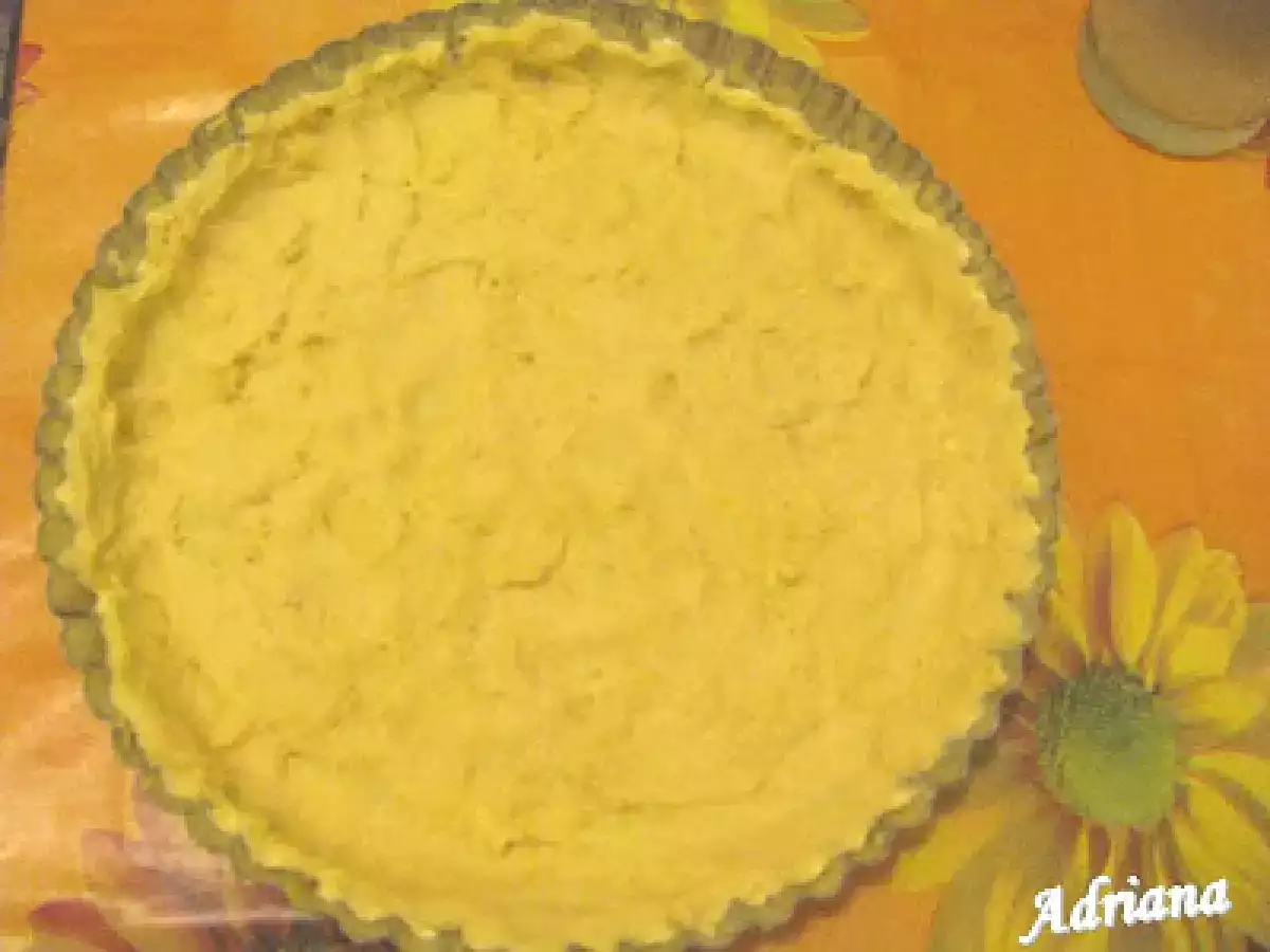 Tarta cu budinca si fructe - poza 4