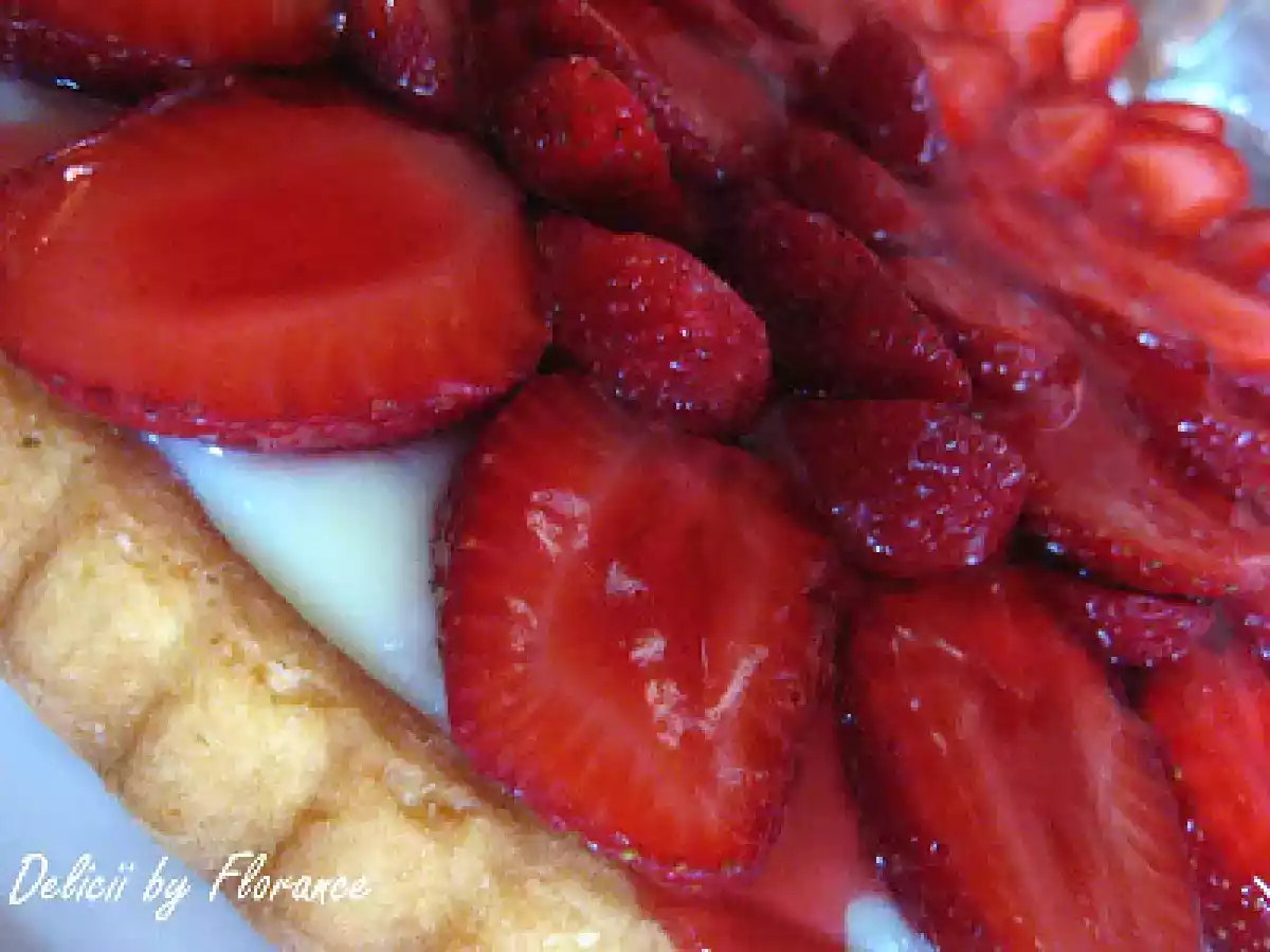 TARTA cu capsuni - poza 9